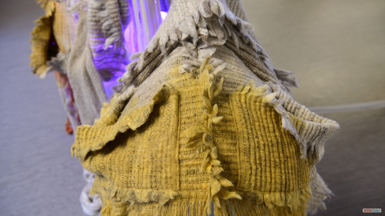Feutre, maille et fibre mère : Toison agro-vestimentaire, le vêtement INTERCONNECTÉ (2025) Annie Pilote, crédit : Paul Cimon